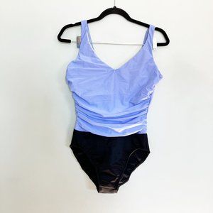 Miraclesuit NWOT one piece ruched underwire swimsuit size 10